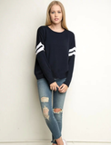 LOOSE STRIPED LONG-SLEEVED KNIT SWEATER
